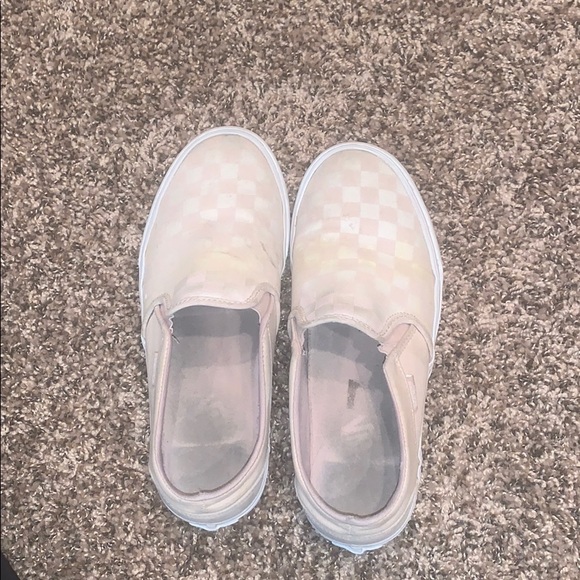 womens pink checkered vans